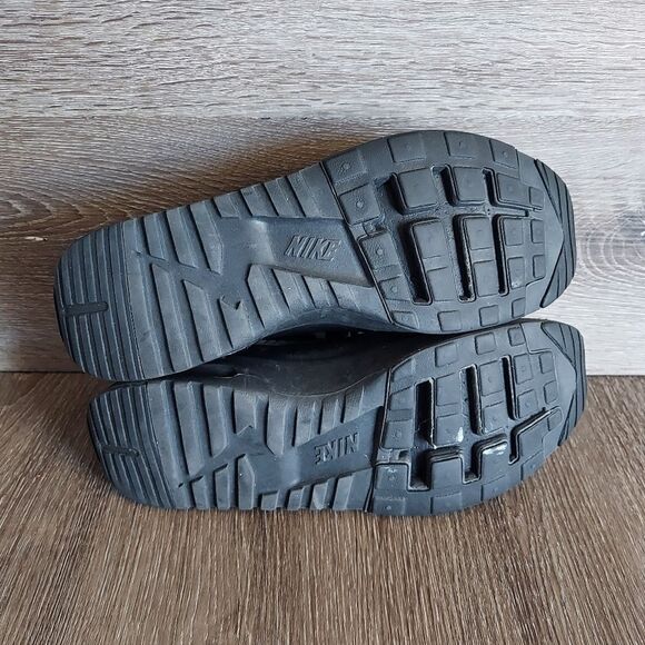 Nike Air Max Thea Ultra Flyknit Black Shoes Womens Size 10 881175-004 - Picture 8 of 12